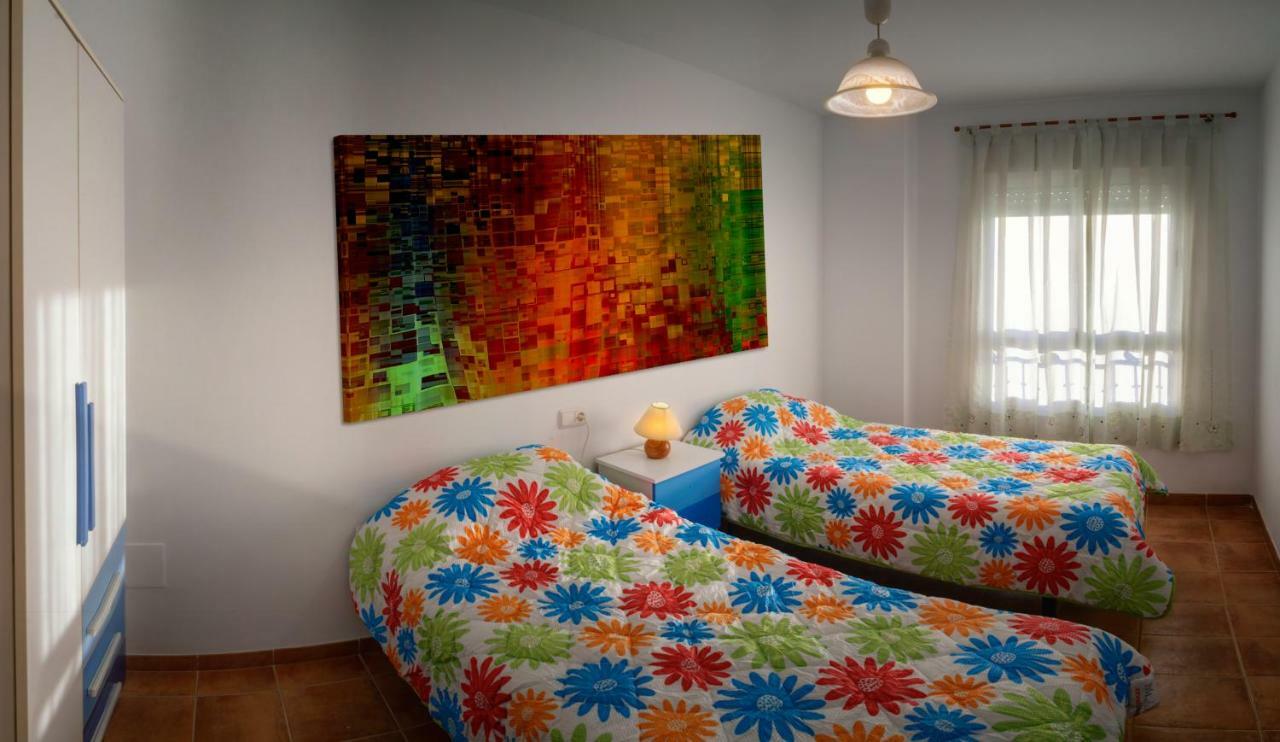 Apartamento 90 m2 en la mejor zona de Roquetas Roquetas de Mar Exterior foto